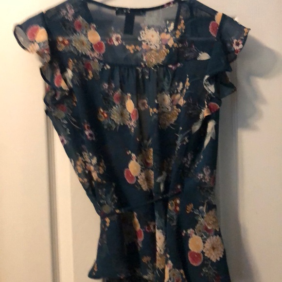 Forever21 sheer blouse size small - Picture 8 of 8